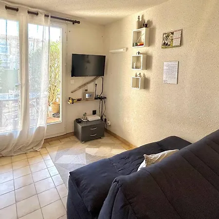 Maisonnette Climatisee A 2 Min De La Avec Terrasse Et Parking Privatif - Fr-1-529-283 *