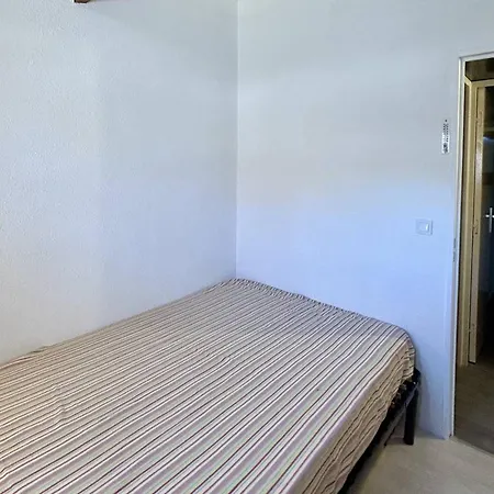 Maisonnette Climatisee A 2 Min De La Avec Terrasse Et Parking Privatif - Fr-1-529-283 Appartement *